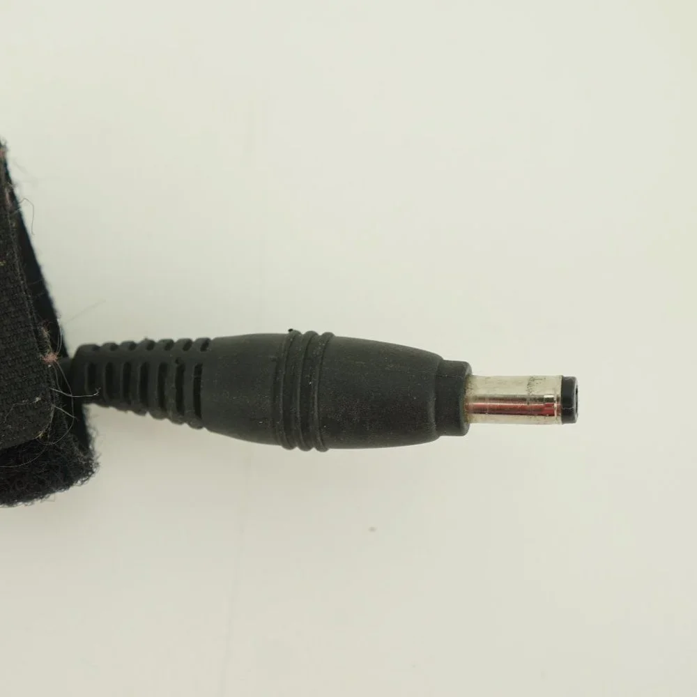 Toshiba AC/DC Adapter Model: PA3714U-1ACA Black Charger